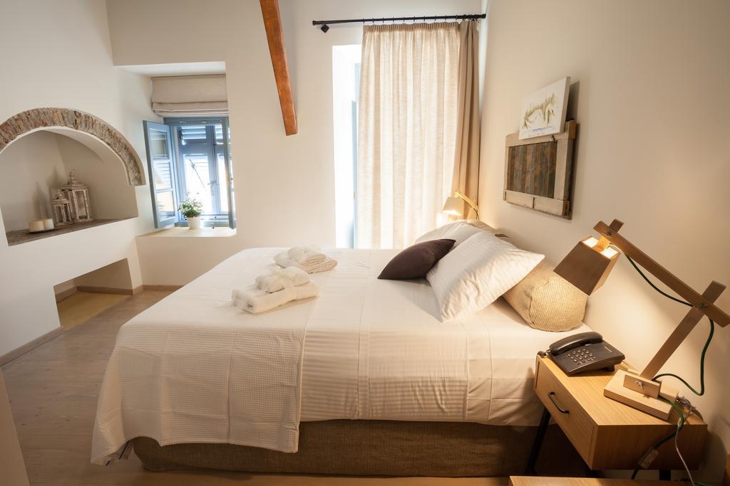 Nafplion 1841 Hotel Room photo