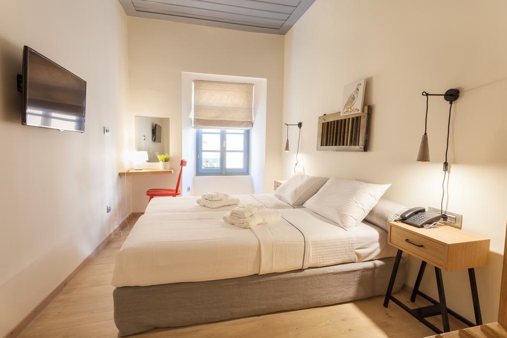 Nafplion 1841 Hotel Room photo